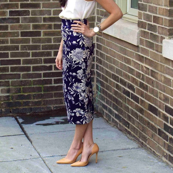 Zara Dresses & Skirts - Zara Woman Navy Blue Floral Pencil Long Midi Skirt